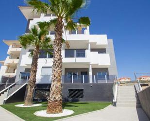 Vista exterior de Planta baixa en venda en Orihuela amb Aire condicionat, Terrassa i Piscina