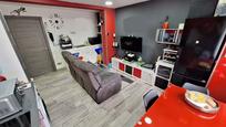 Sala d'estar de Pis en venda en Durango amb Calefacció