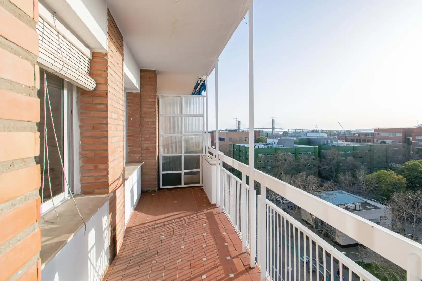 Balcony of Flat for sale in Sevilla  with Air Conditioner, Terrace and Furnished