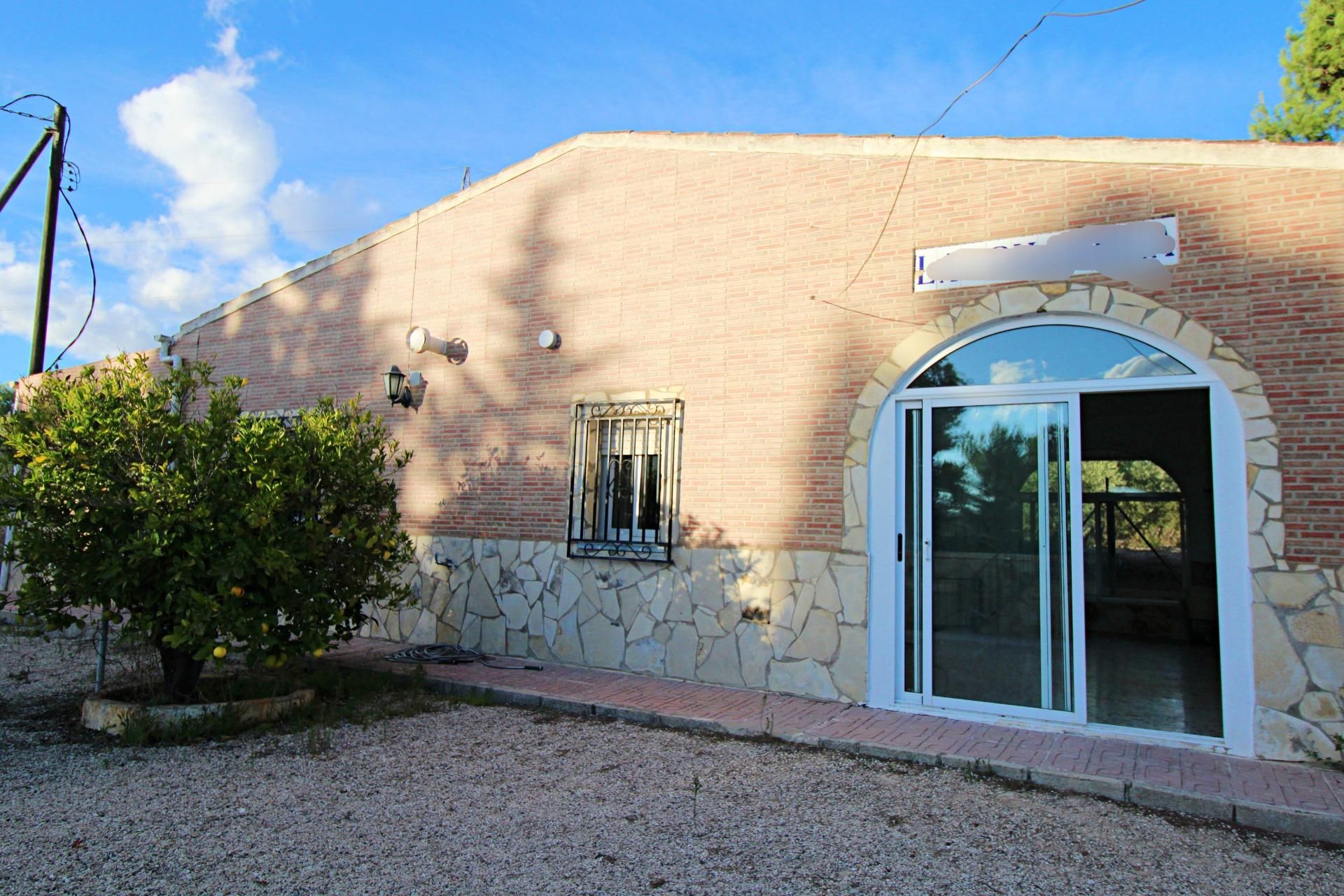 Exterior view of House or chalet for sale in Castalla  with Private garden and Swimming Pool