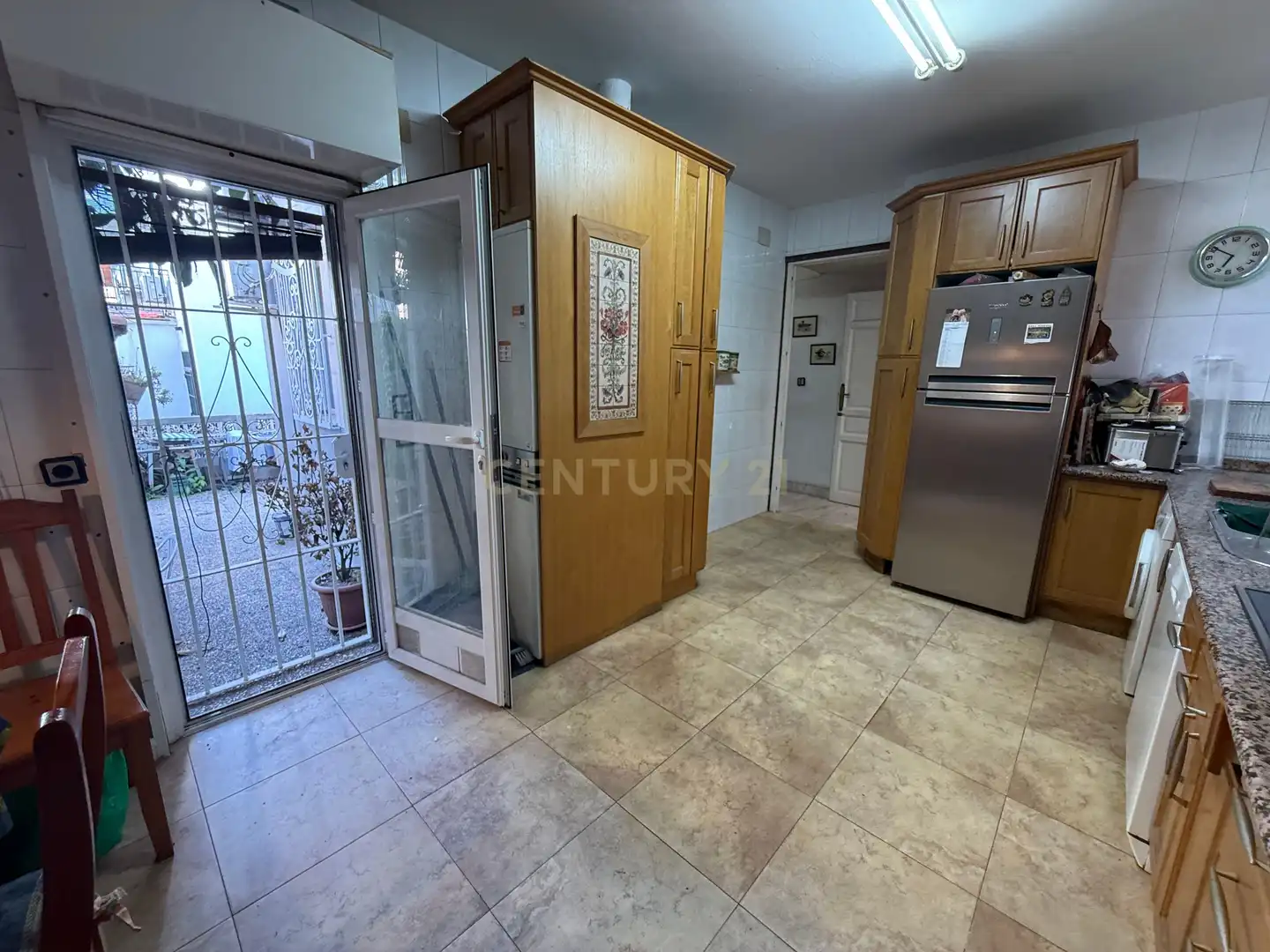 Houses for sale in Madrid  with Air Conditioner, Private garden and Storage room