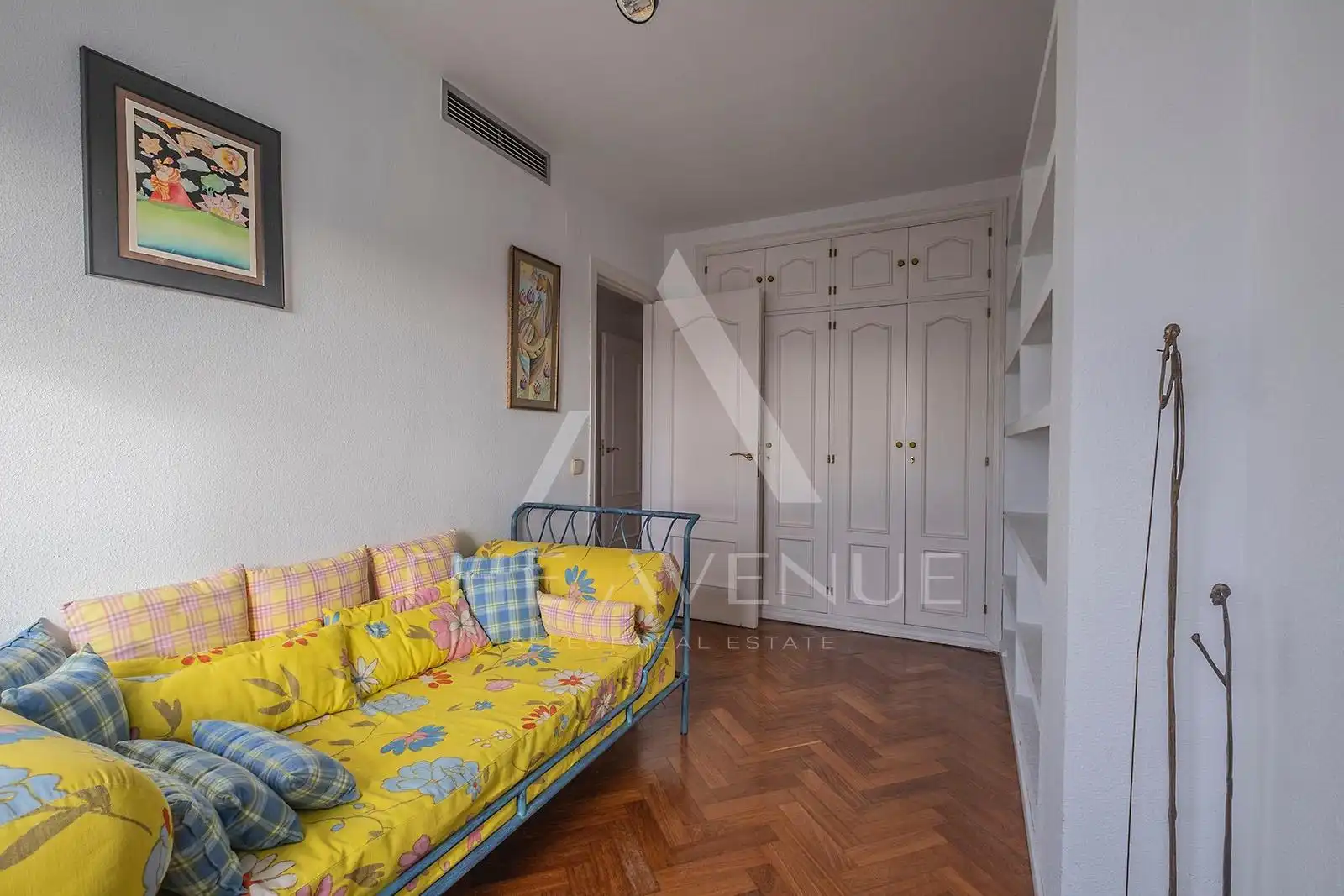 Àtic amb ascensor en venda a Calle de Manuel González Longoria 8, imagen 23