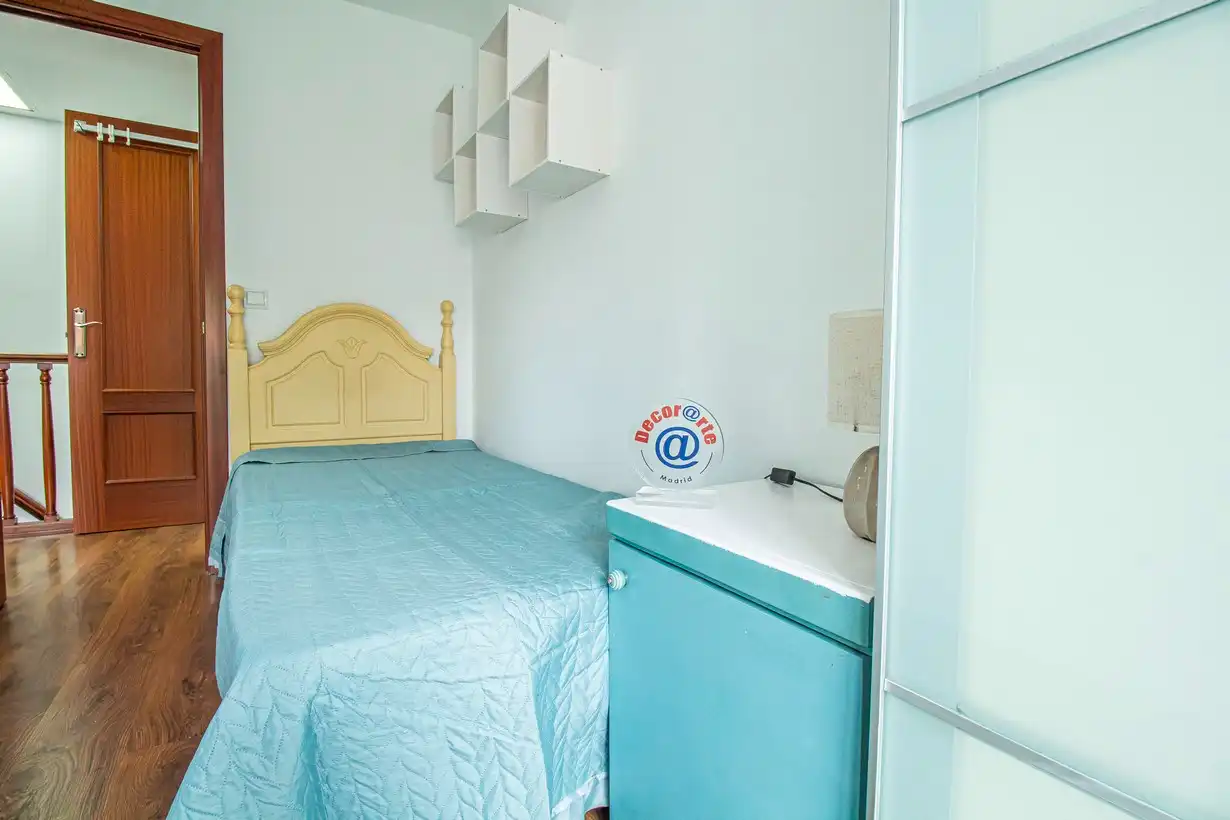 Bedroom of Houses for rent in Madrid  with Air Conditioner, Heating and Private garden