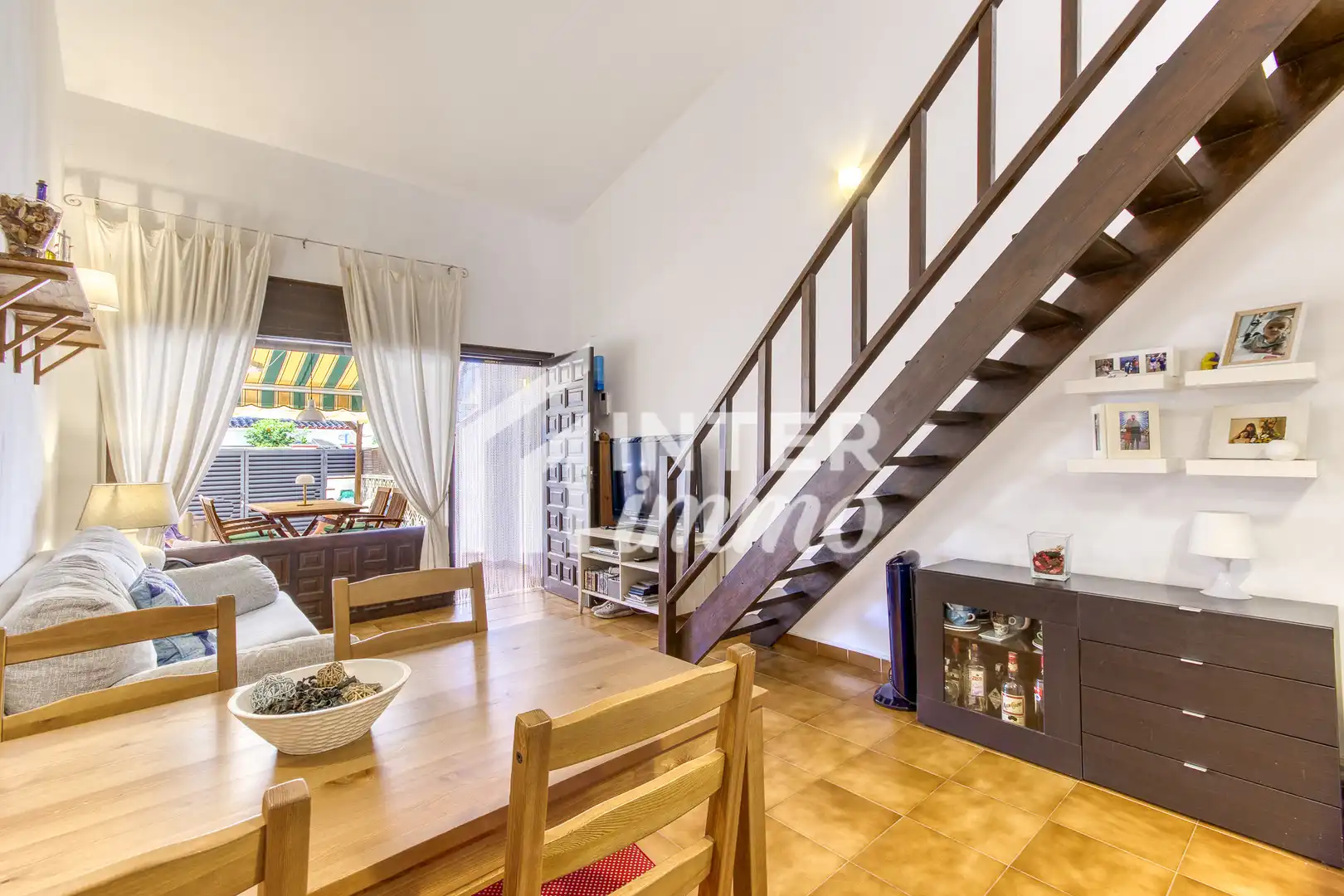 Living room of Houses for sale in Garrigàs, Girona