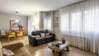 Living room of House or chalet for sale in Sabadell  with Air Conditioner, Heating and Private garden