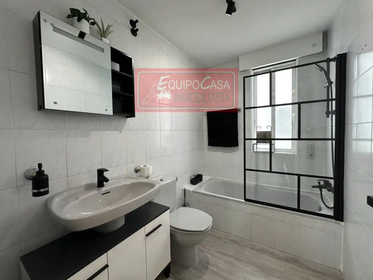 Apartamento en venta en Recatelo - O Carme