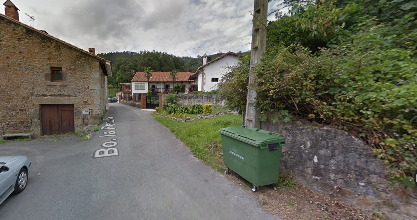 Exterior view of Single-family semi-detached for sale in Santa María de Cayón