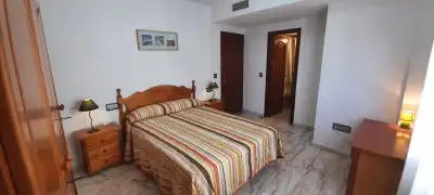 Dormitori de Apartament de lloguer en Córdoba amb Aire condicionat, Calefacció i Traster