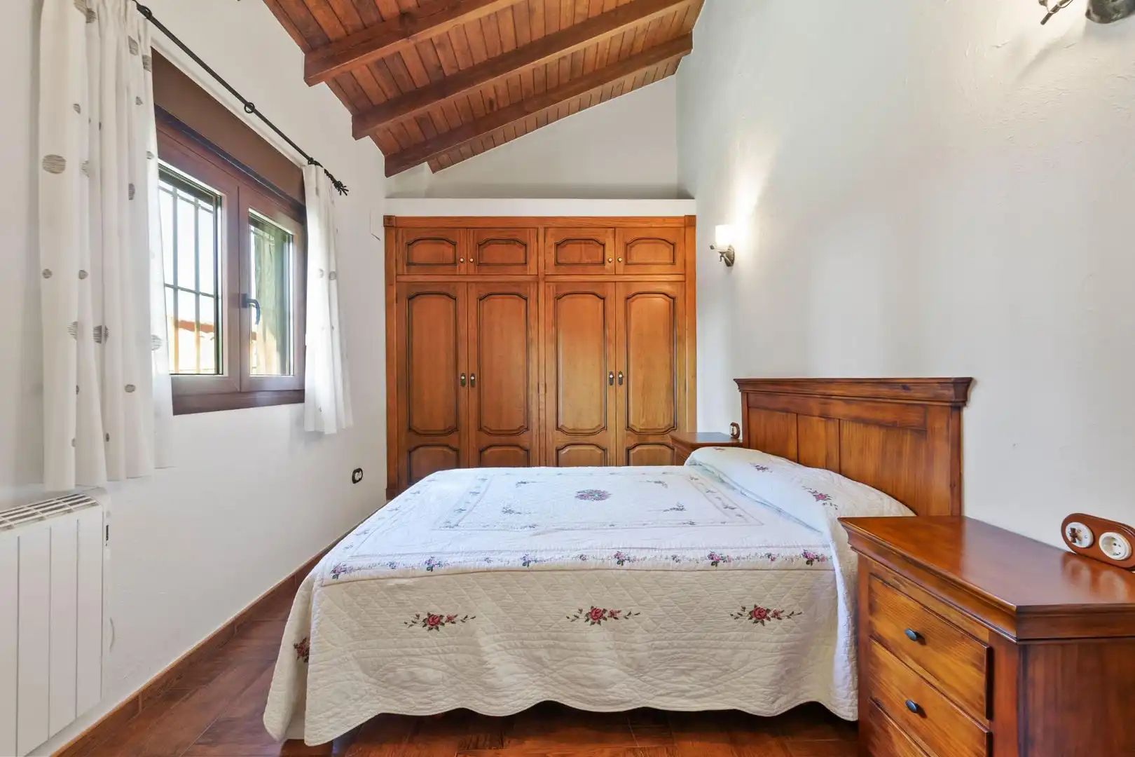Detached house with pool to rent in Onil, imagen 31