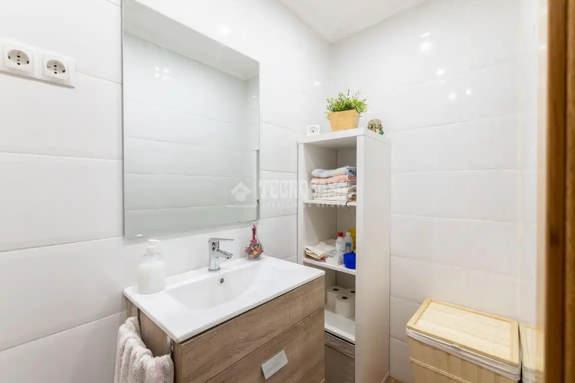 Baño de Piso en venta en Algete con Aire acondicionado, Calefacción y Terraza