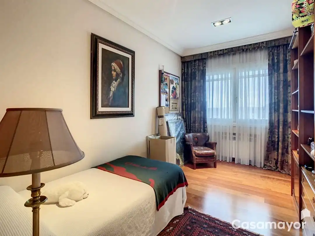 Habitación de Casa o chalet en venta en Mutxamel con Aire acondicionado, Calefacción y Jardín privado