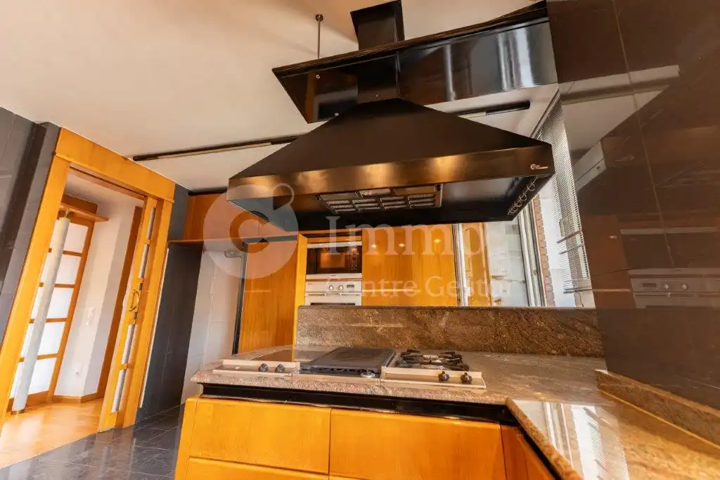 Cocina de Dúplex en venta en Lleida con Aire acondicionado, Calefacción y Parquet
