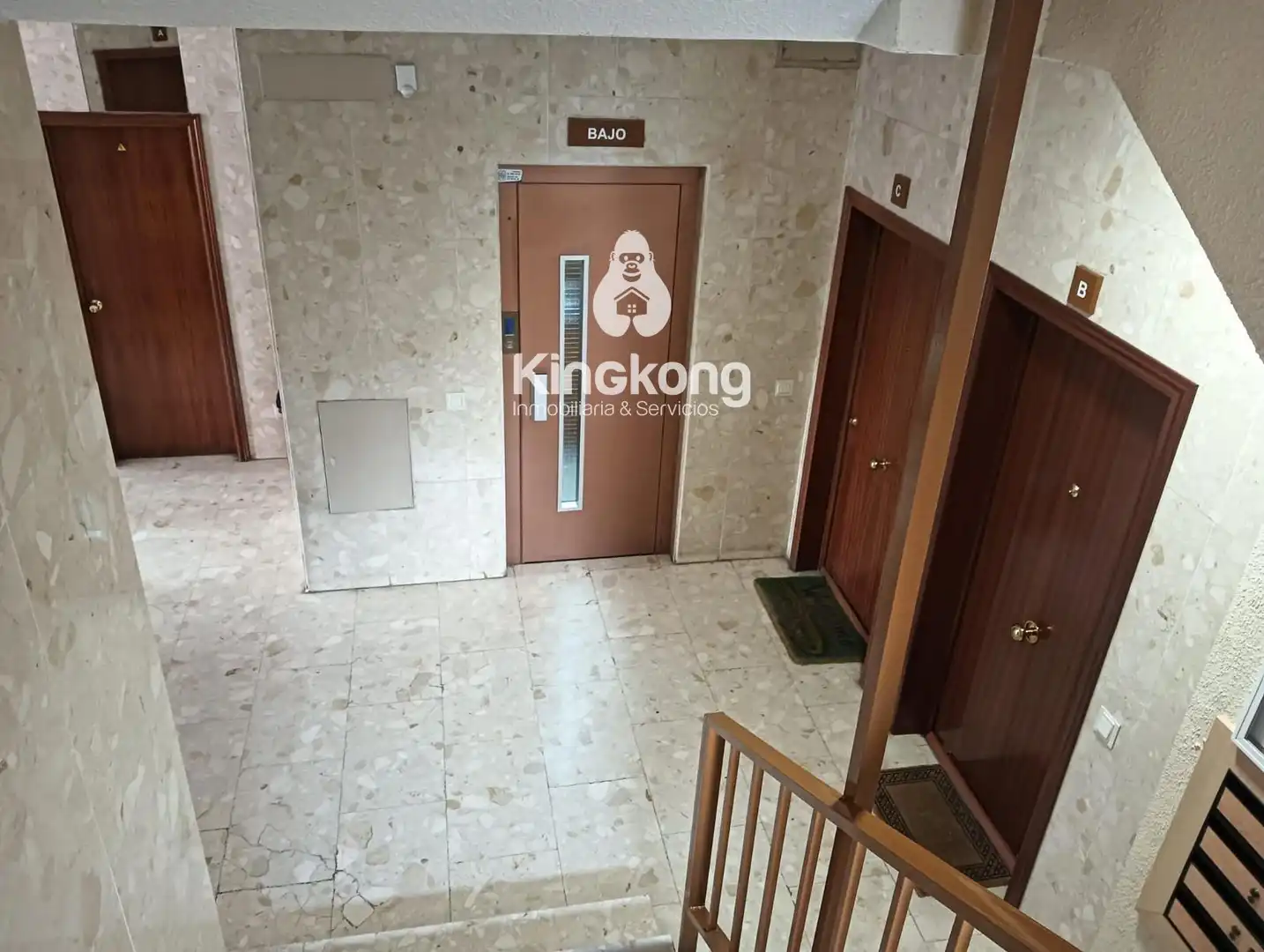 Flat for sale in Madrid  with Air Conditioner, Heating and Swimming Pool