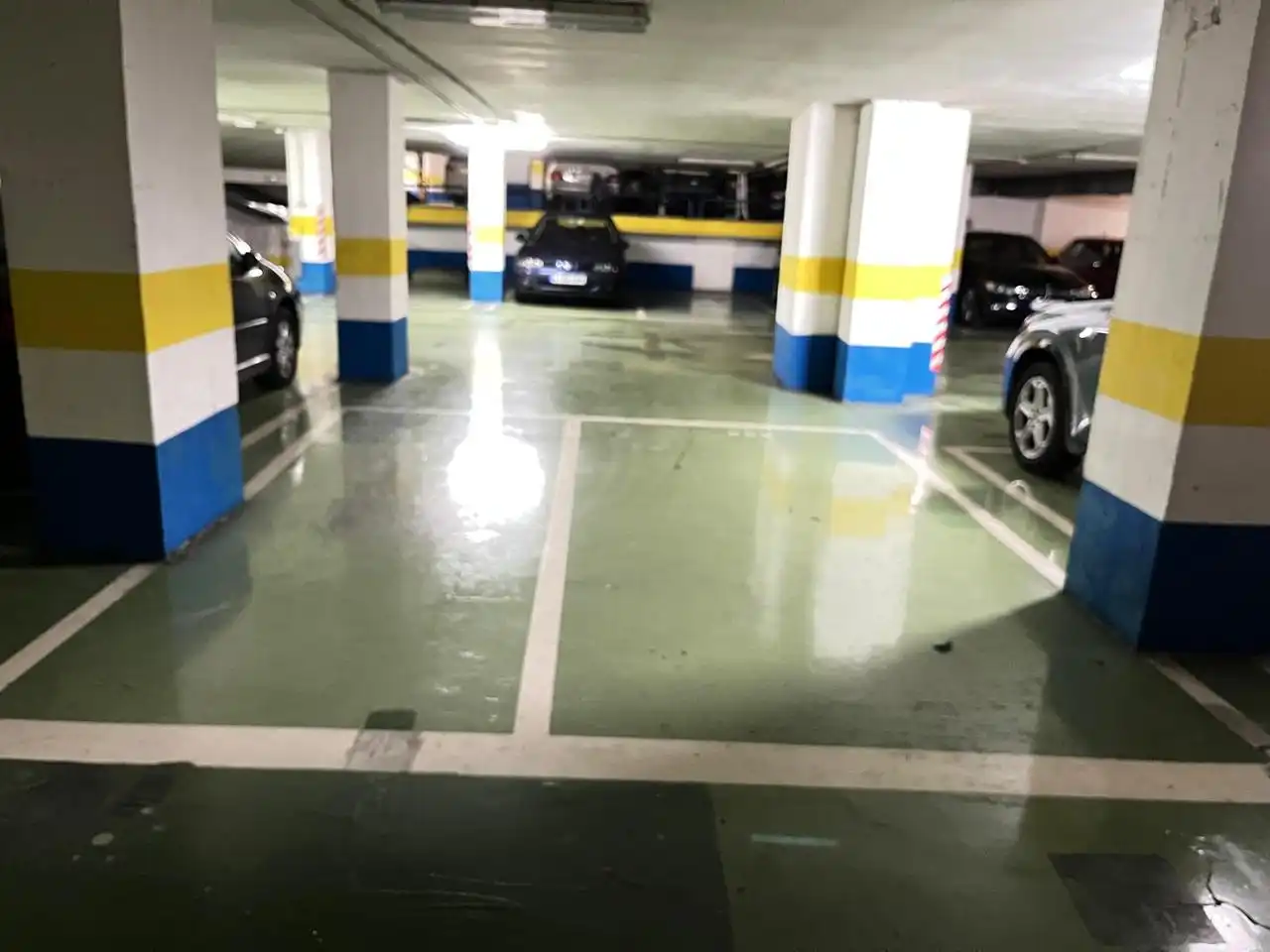Parking de Piso en venta en Zaragoza con Calefacción, Parquet y Terraza