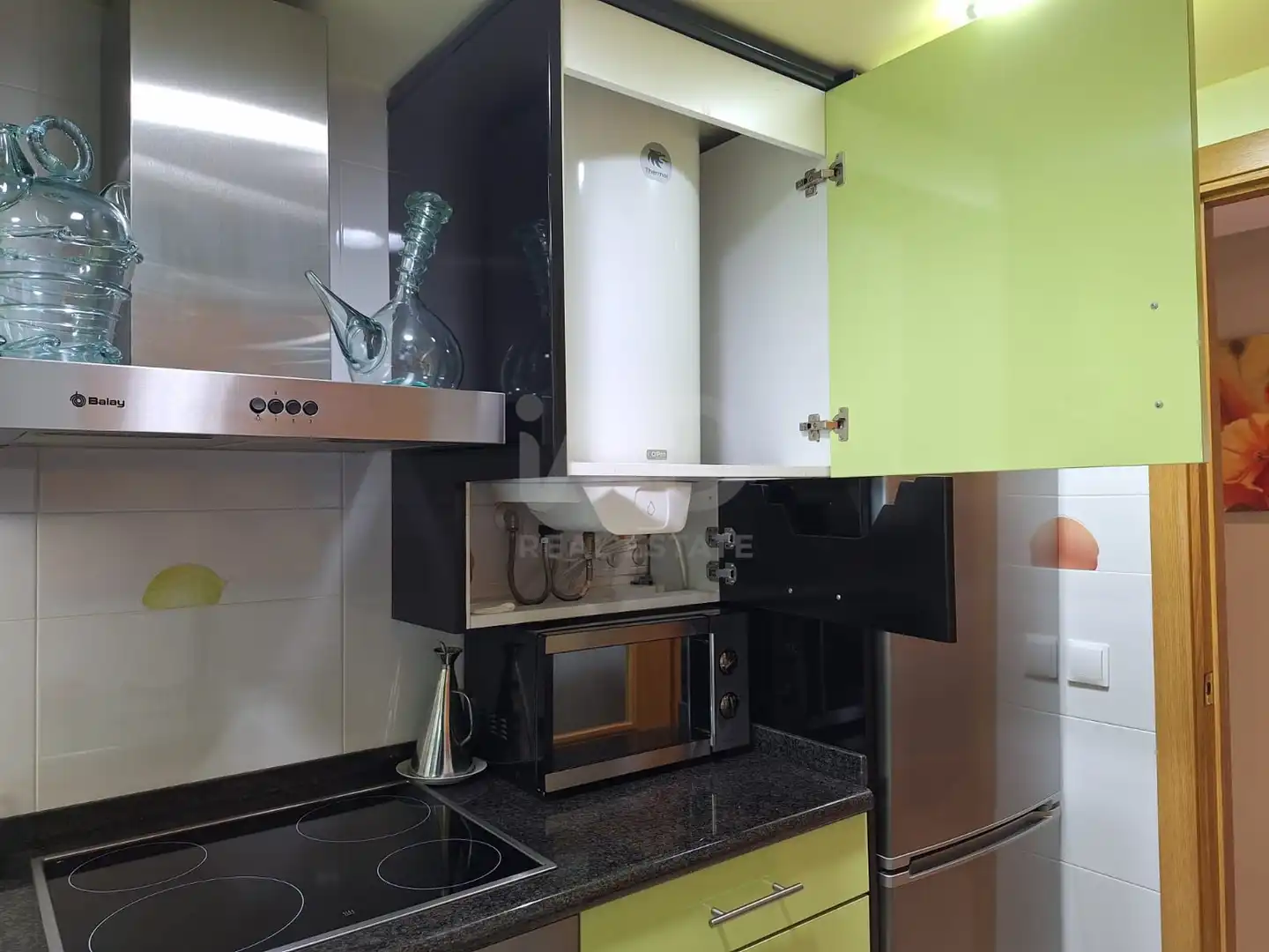 Kitchen of Flat for sale in Alcanar  with Air Conditioner, Heating and Terrace