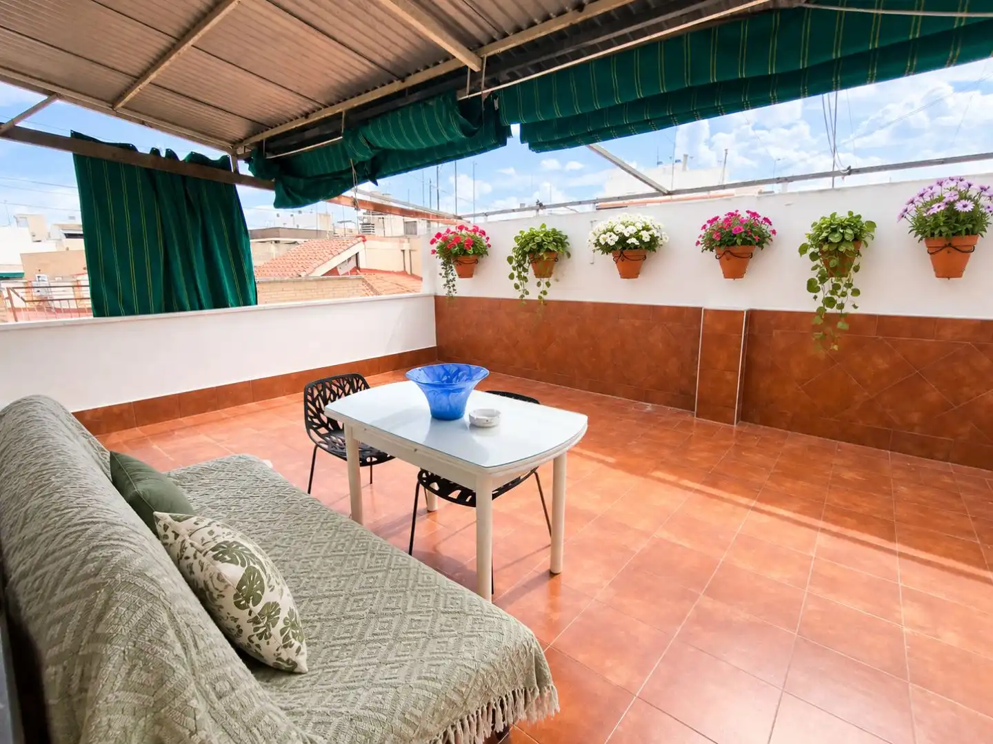 Terrace of Flat for rent in Centro