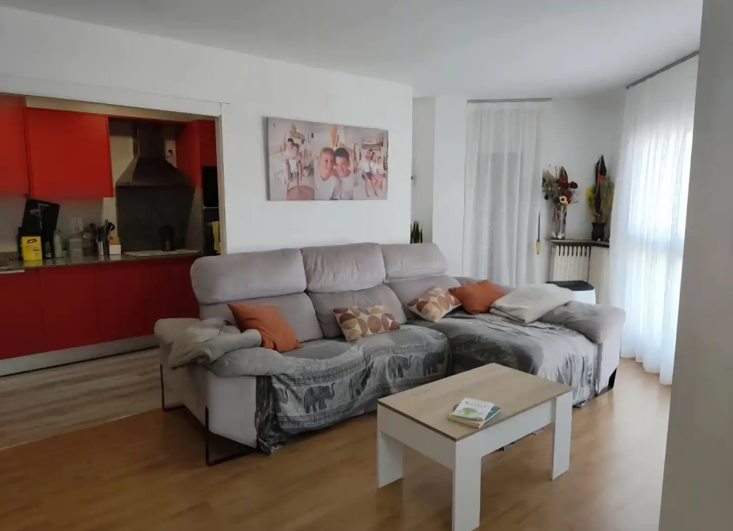 Wohnzimmer von Wohnung zum Verkauf in Torelló mit Balkon