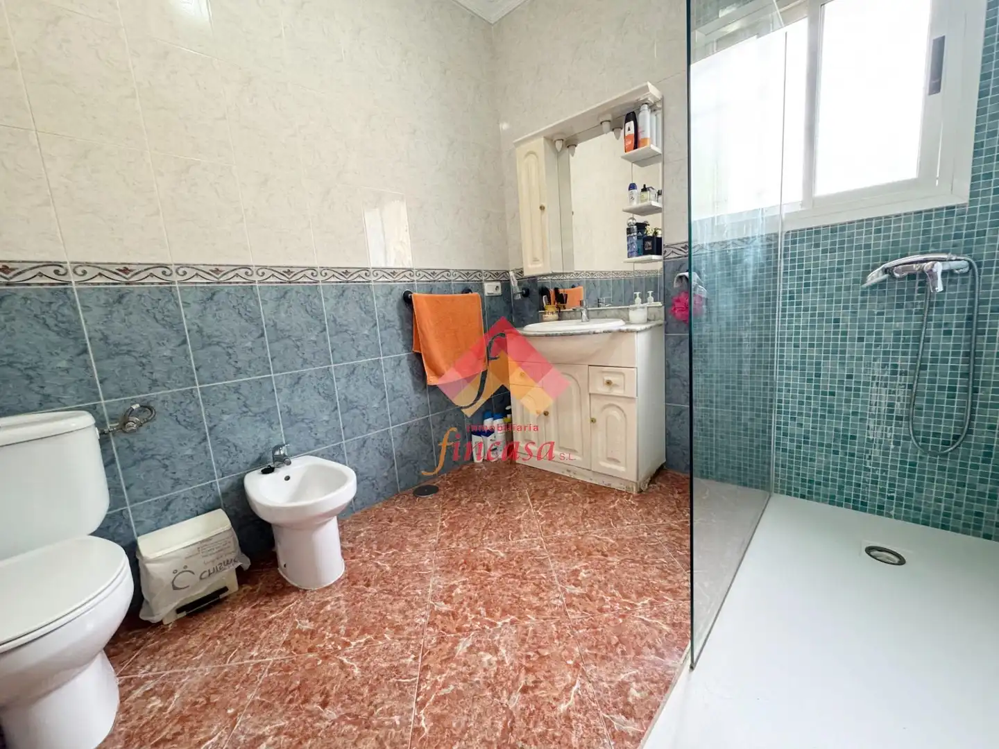 Bany de Finca rústica en venda en Ronda amb Traster