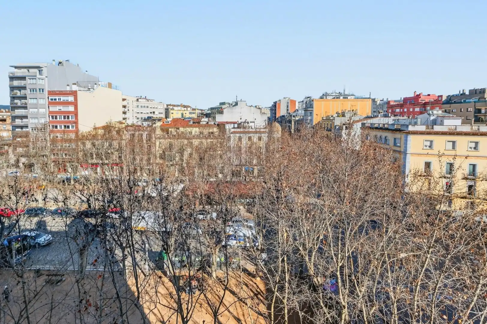 Vista exterior de Piso en venta en Girona con Calefacción y Balcón