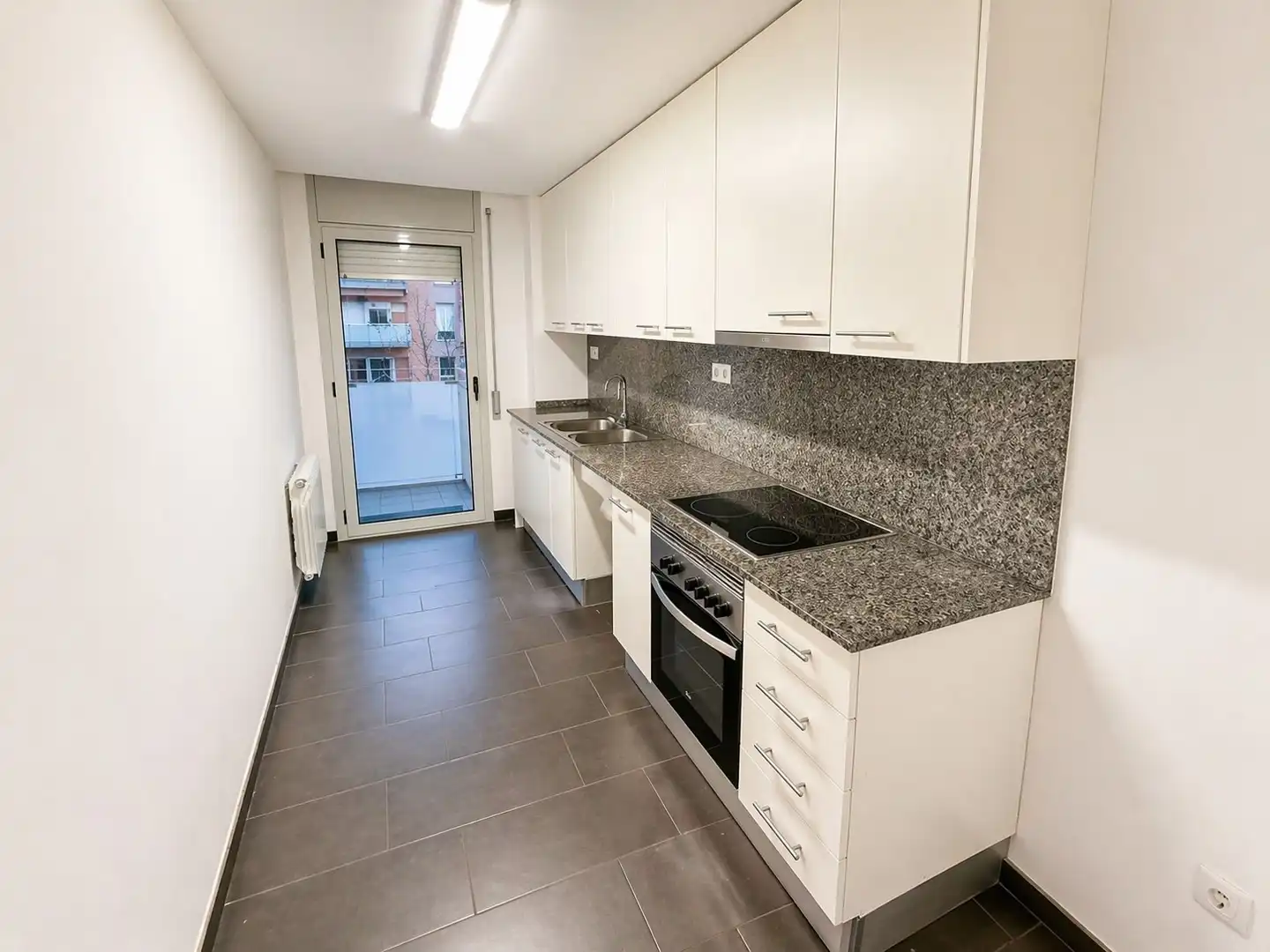 Piso de alquiler en Sant Isidre, Eixample Sud – Migdia