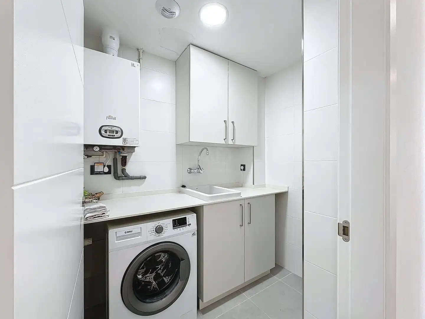 Küche von Wohnung zum Verkauf in Sanxenxo mit Heizung, Terrasse und Schwimmbad