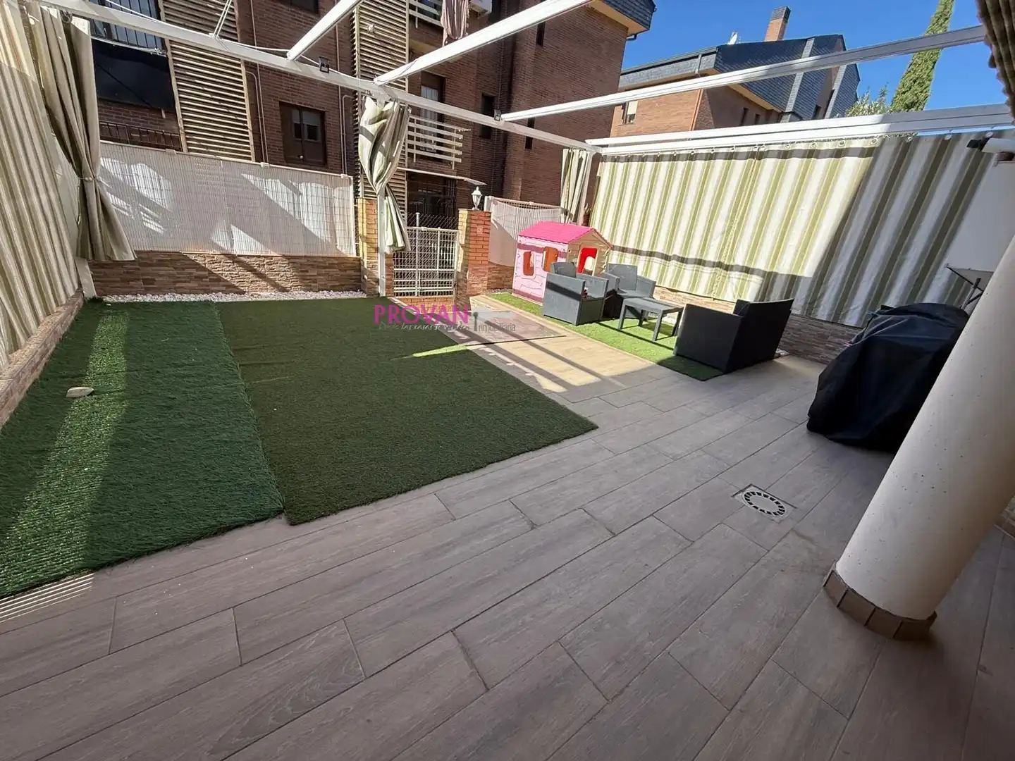 Terrassa de Dúplex en venda en Fresnos I y II