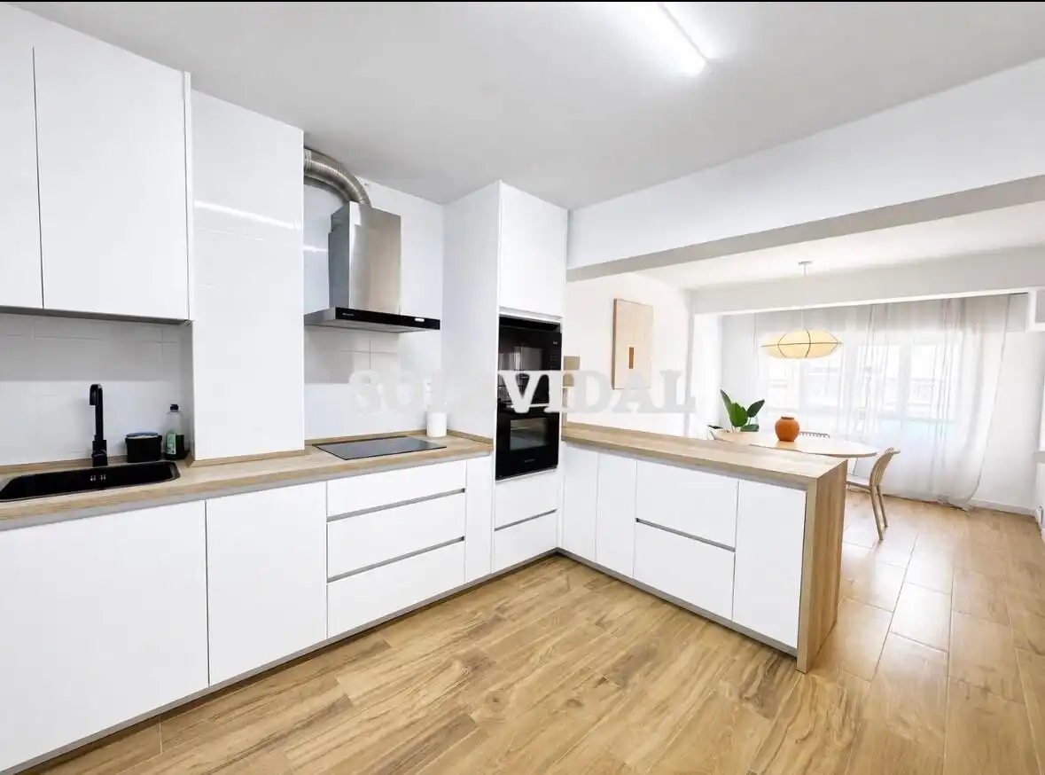 Cocina de Piso de alquiler en Orihuela con Aire acondicionado, Amueblado y Balcón