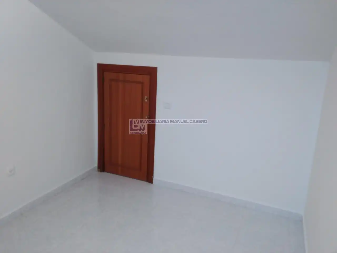 Habitación de Dúplex en venta en Cáceres con Calefacción, Amueblado y Balcón