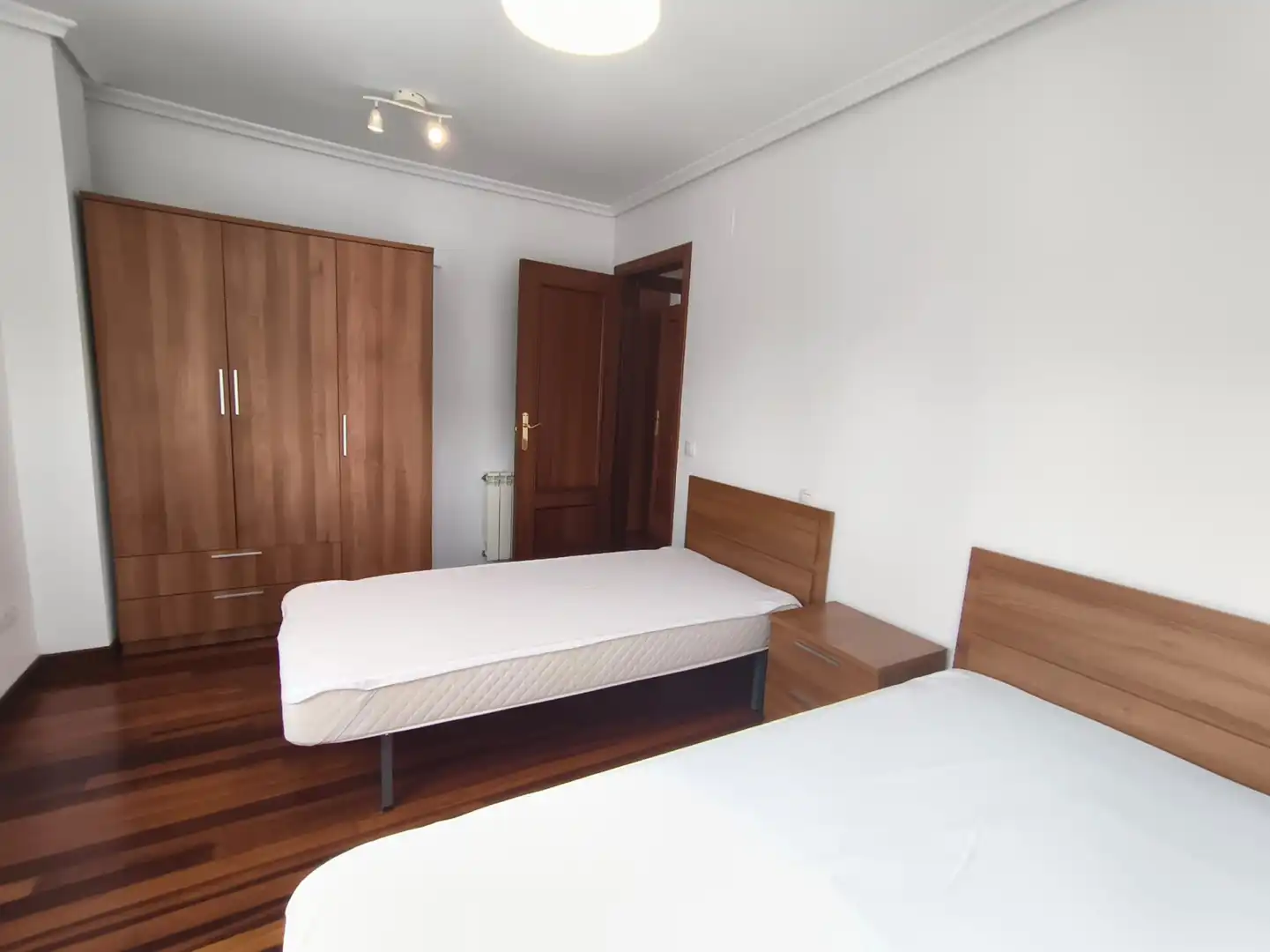 Habitación de Piso de alquiler en Entrambasaguas con Calefacción, Jardín privado y Terraza