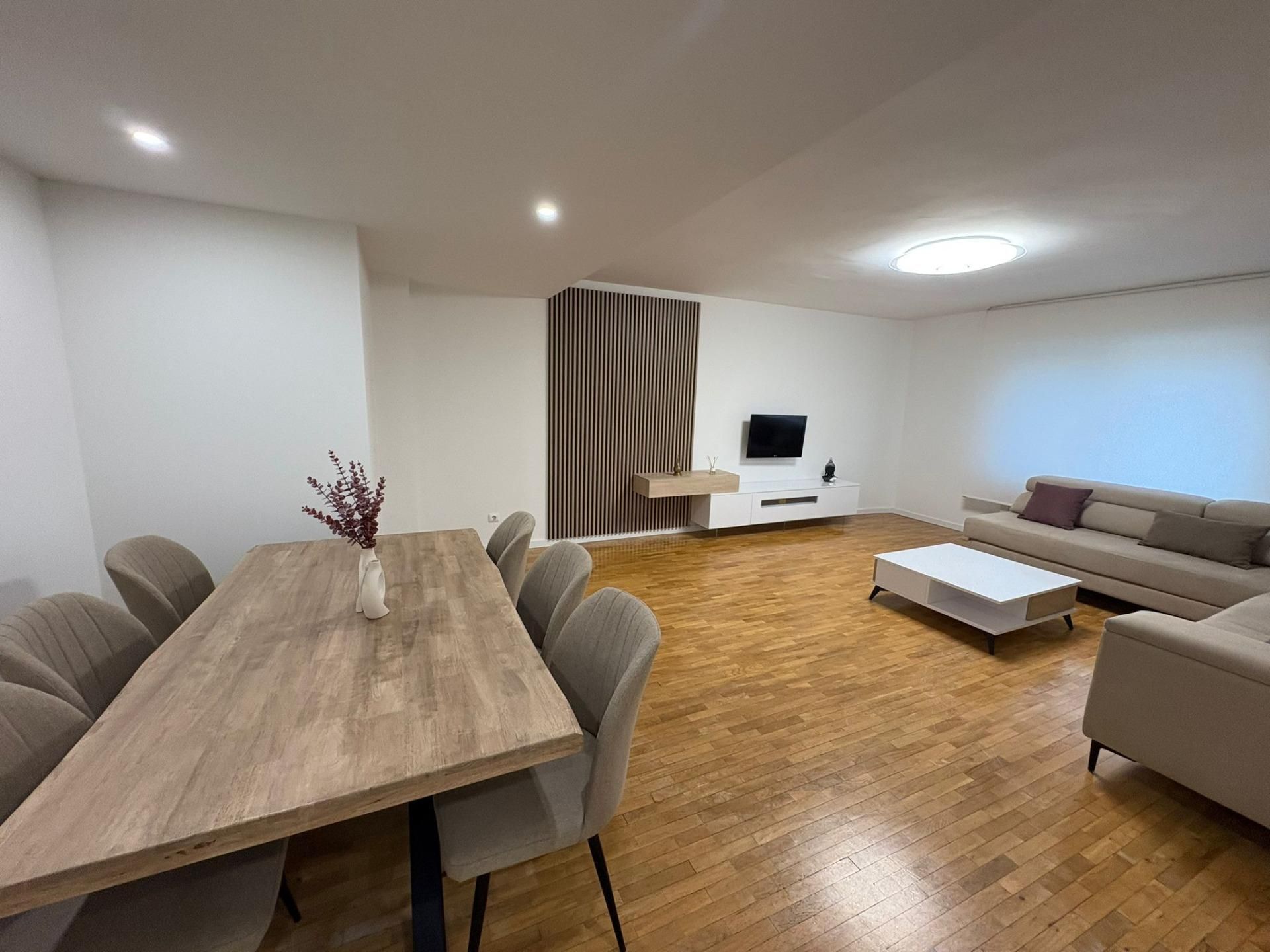 Sala de estar de Piso en venta en Arroyo de la Encomienda con Calefacción y Trastero