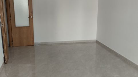 Foto 4 de Piso en venta en Calle Teatro Algabeño, 1, La Algaba, Sevilla
