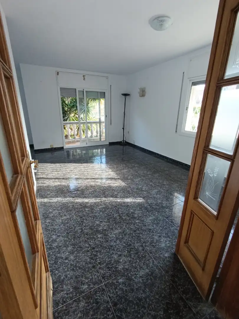 Sala d'estar de Casa o xalet en venda en Sentmenat amb Jardí privat, Terrassa i Traster