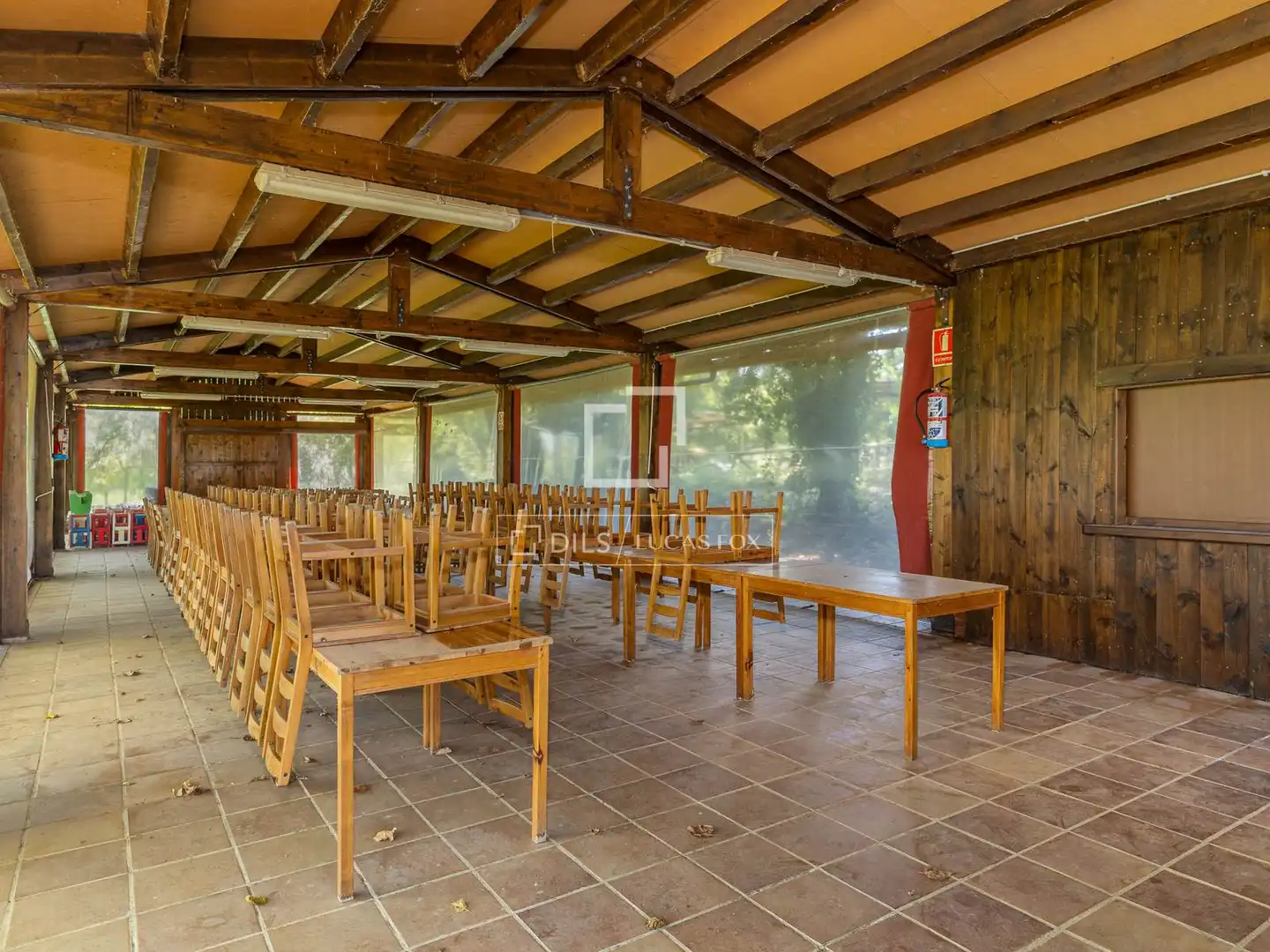 Country homes for sale in Breda  with Air Conditioner, Heating and Private garden