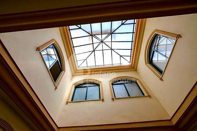 Piso en Venta en Principal en Ensanche Centro - Puerto