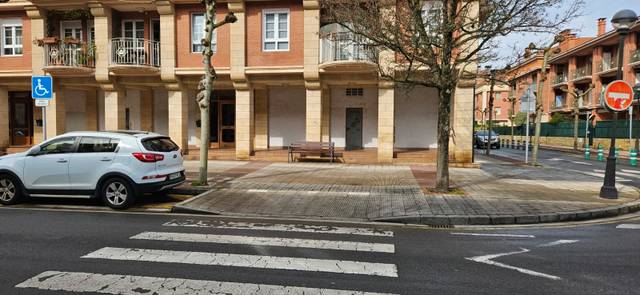 Local comercial en Alquiler en Arrantzale Kalea, 33 en Orio