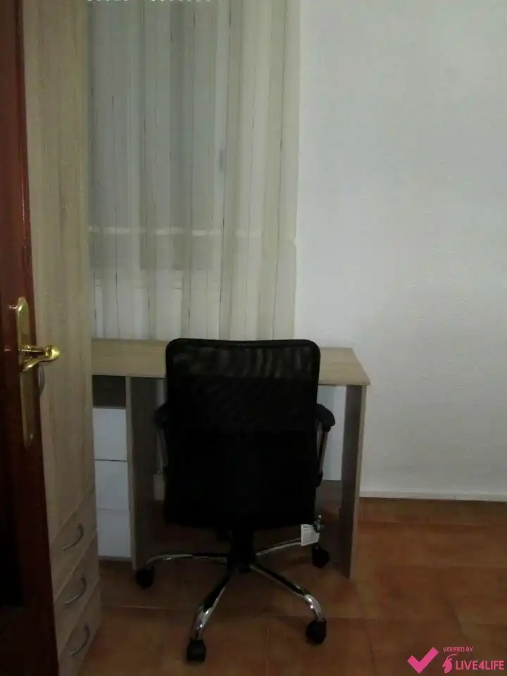 Bedroom of Flat for rent in Valencia  with Terrace and Furnished