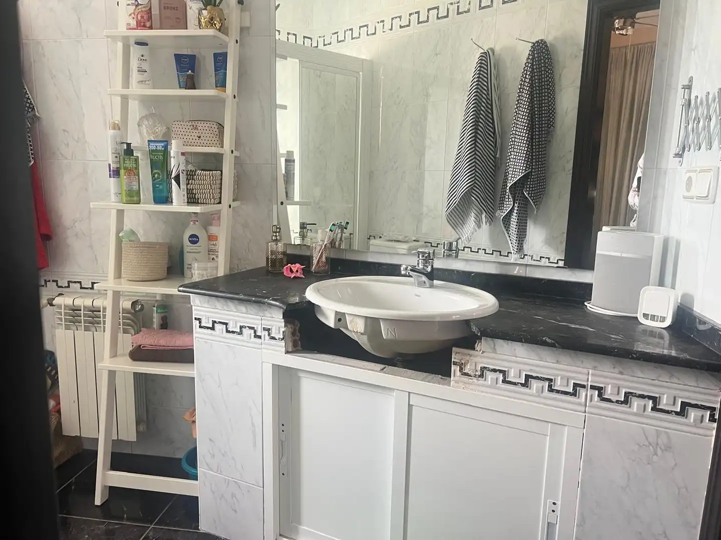 Baño de Casa o chalet en venta en Antequera con Aire acondicionado, Calefacción y Trastero