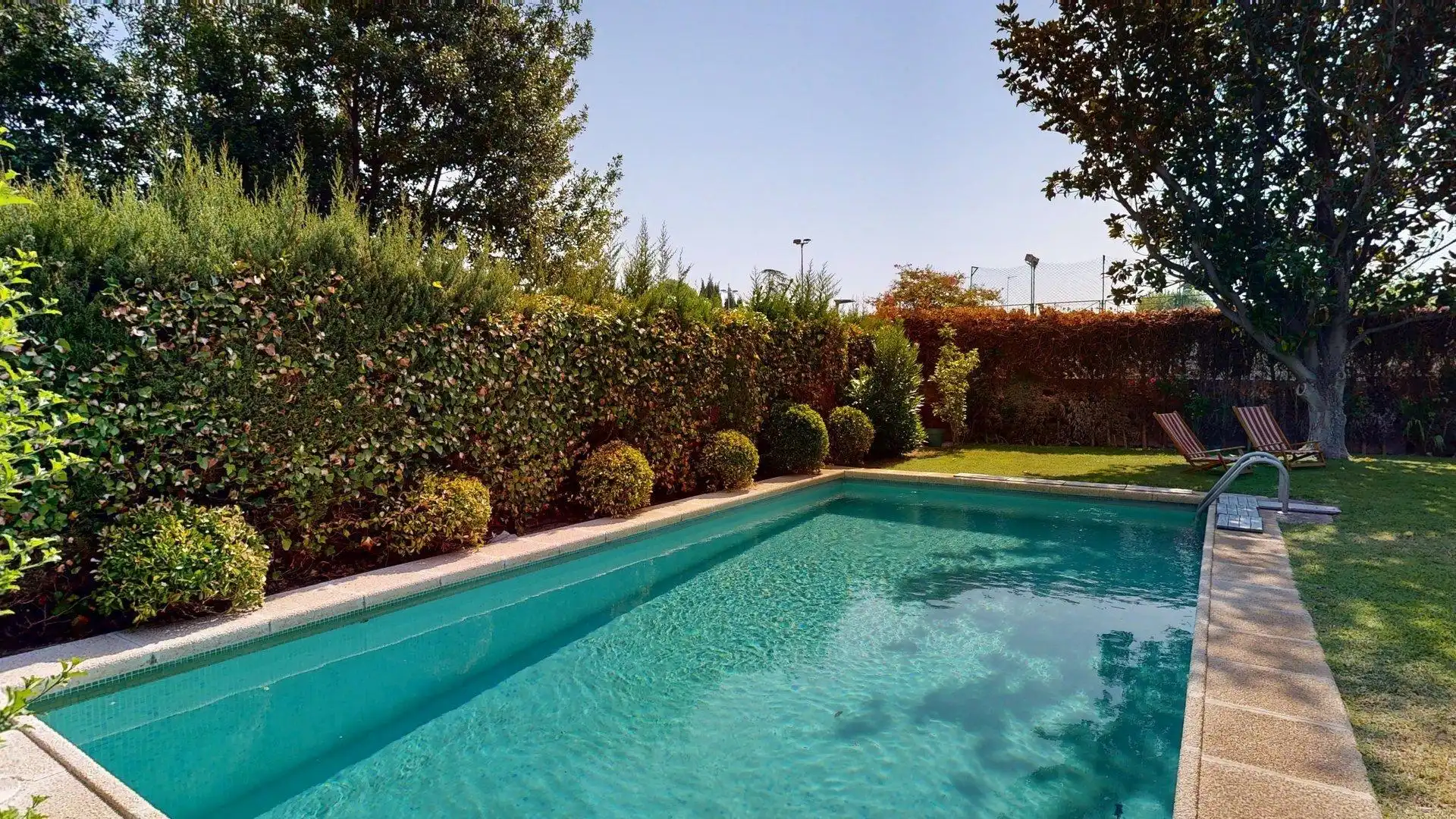 Piscina de Casa o chalet en venta en Zaragoza con Aire acondicionado, Calefacción y Jardín privado