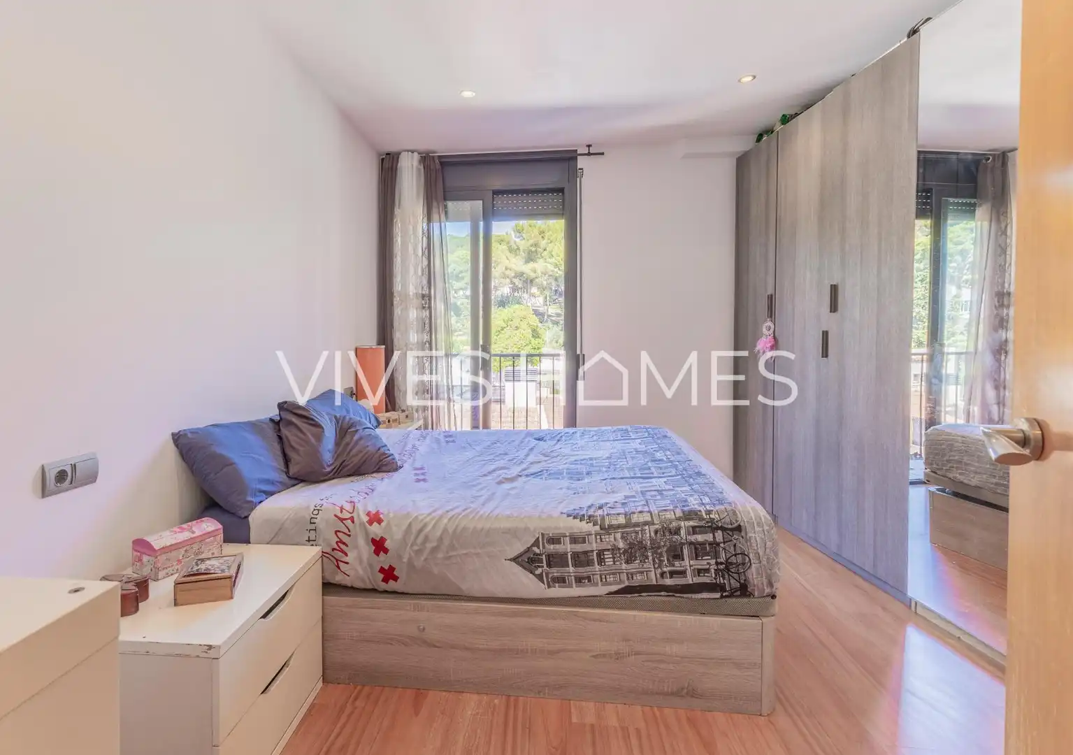 Schlafzimmer von Wohnung zum Verkauf in Arenys de Mar mit Heizung, Terrasse und Möbliert