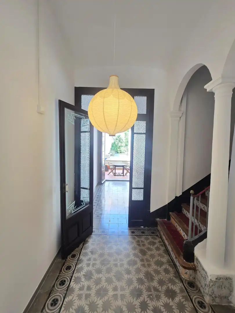 Planta baja de alquiler en El Masnou con Aire acondicionado, Calefacción y Jardín privado