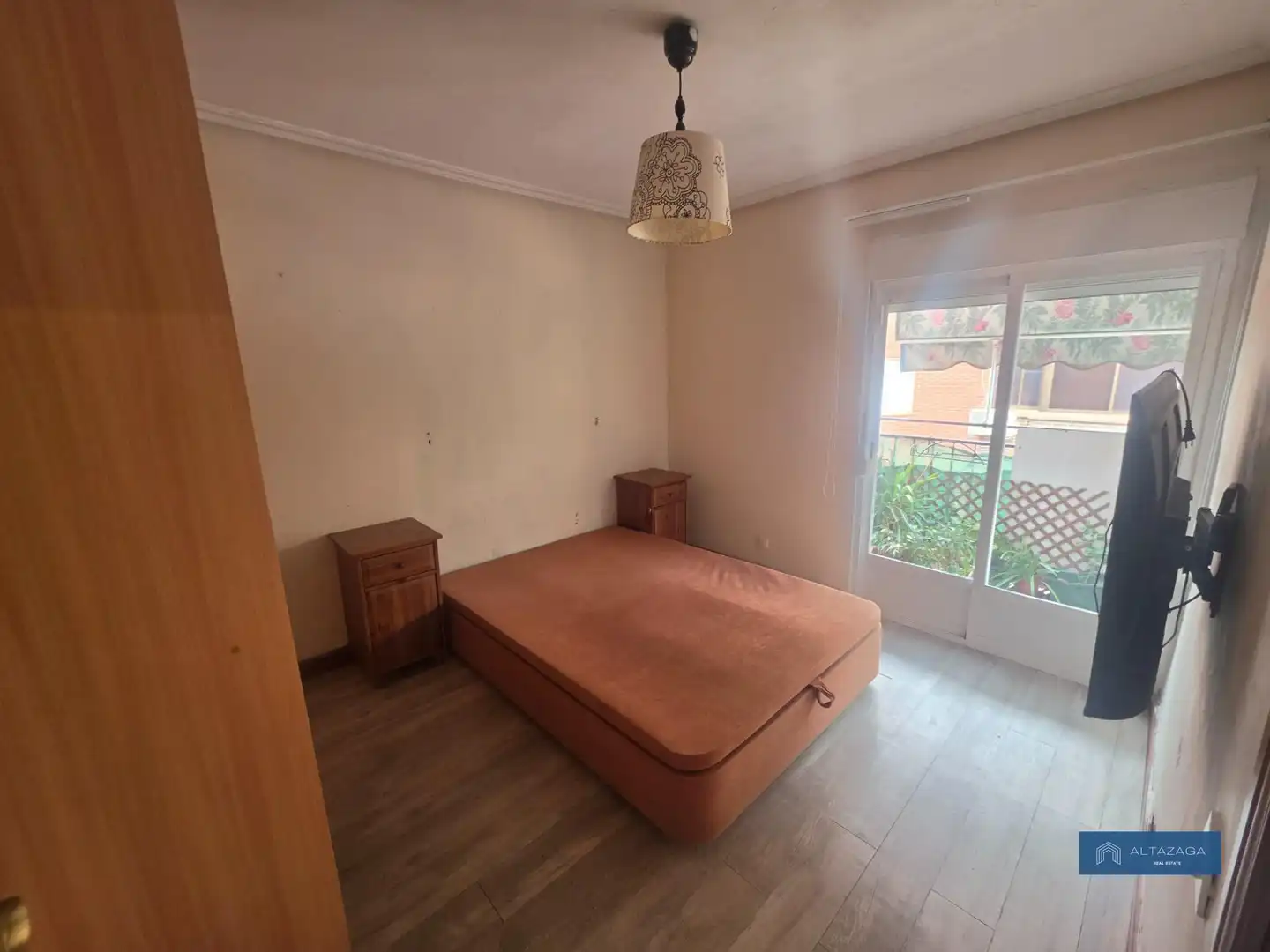 Schlafzimmer von Wohnung zum Verkauf in San Sebastián de los Reyes mit Klimaanlage, Heizung und Terrasse