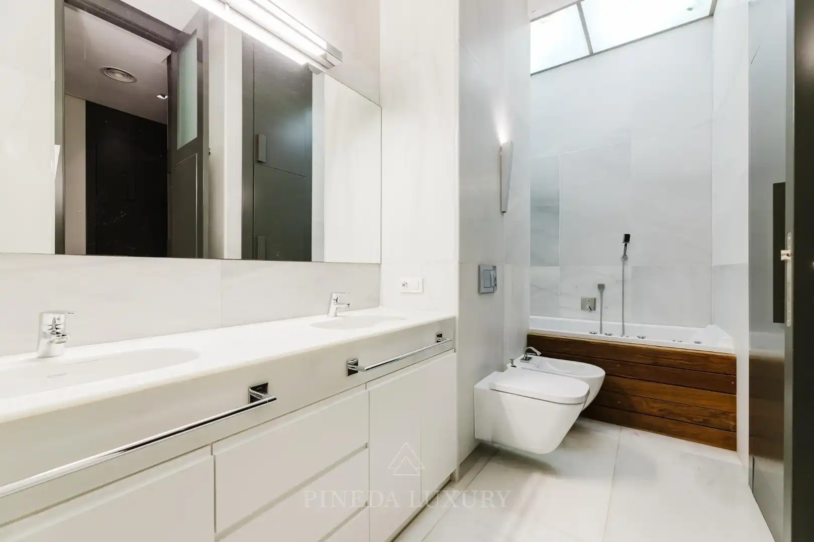 Appartamento con terrazza in vendita a Calle Calle de Colon, imagen 24