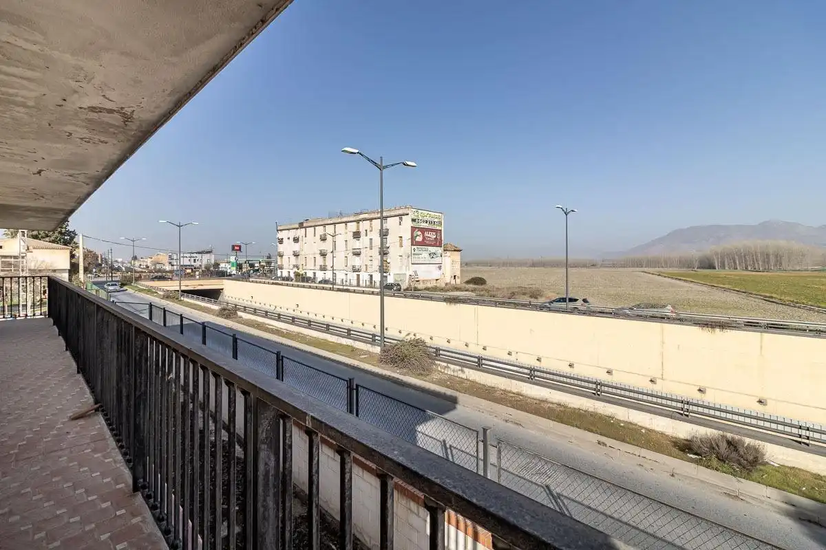 Vista exterior de Finca rústica en venda en Santa Fe amb Calefacció, Jardí privat i Terrassa