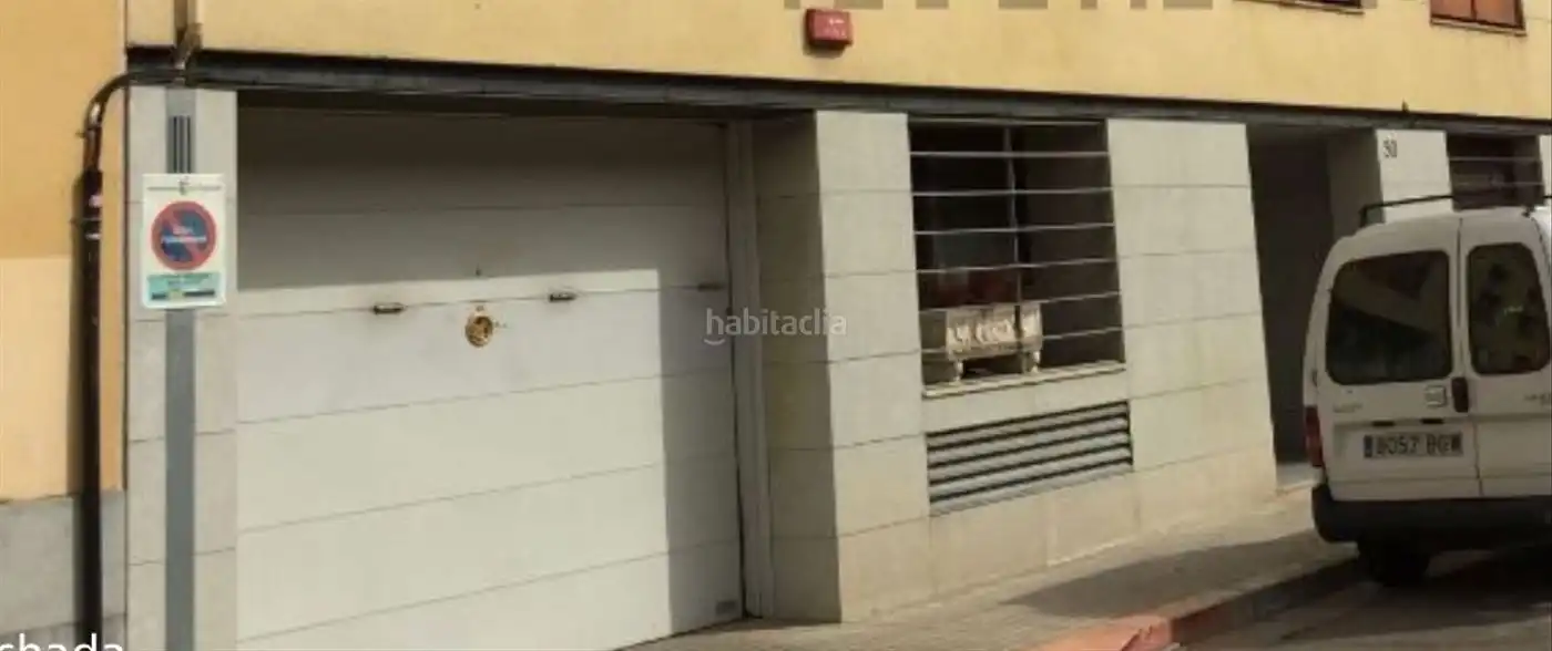 Einzelparkplatz zum Verkauf in Carrer de Manso 50
