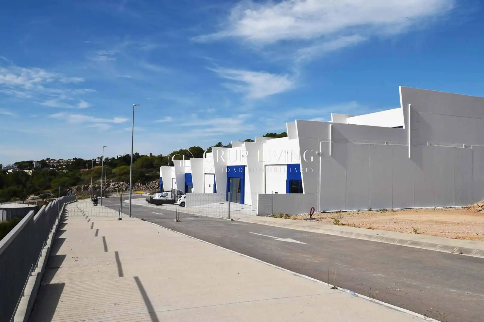 Local en venta en Avenida de Sitges, Mas Alba