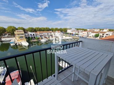 Appartamento con balcone in vendita a PORT ALEGRE 14