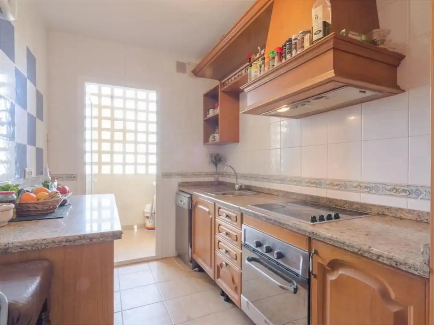 Küche von Dachboden zum Verkauf in Torremolinos mit Klimaanlage, Schwimmbad und Balkon