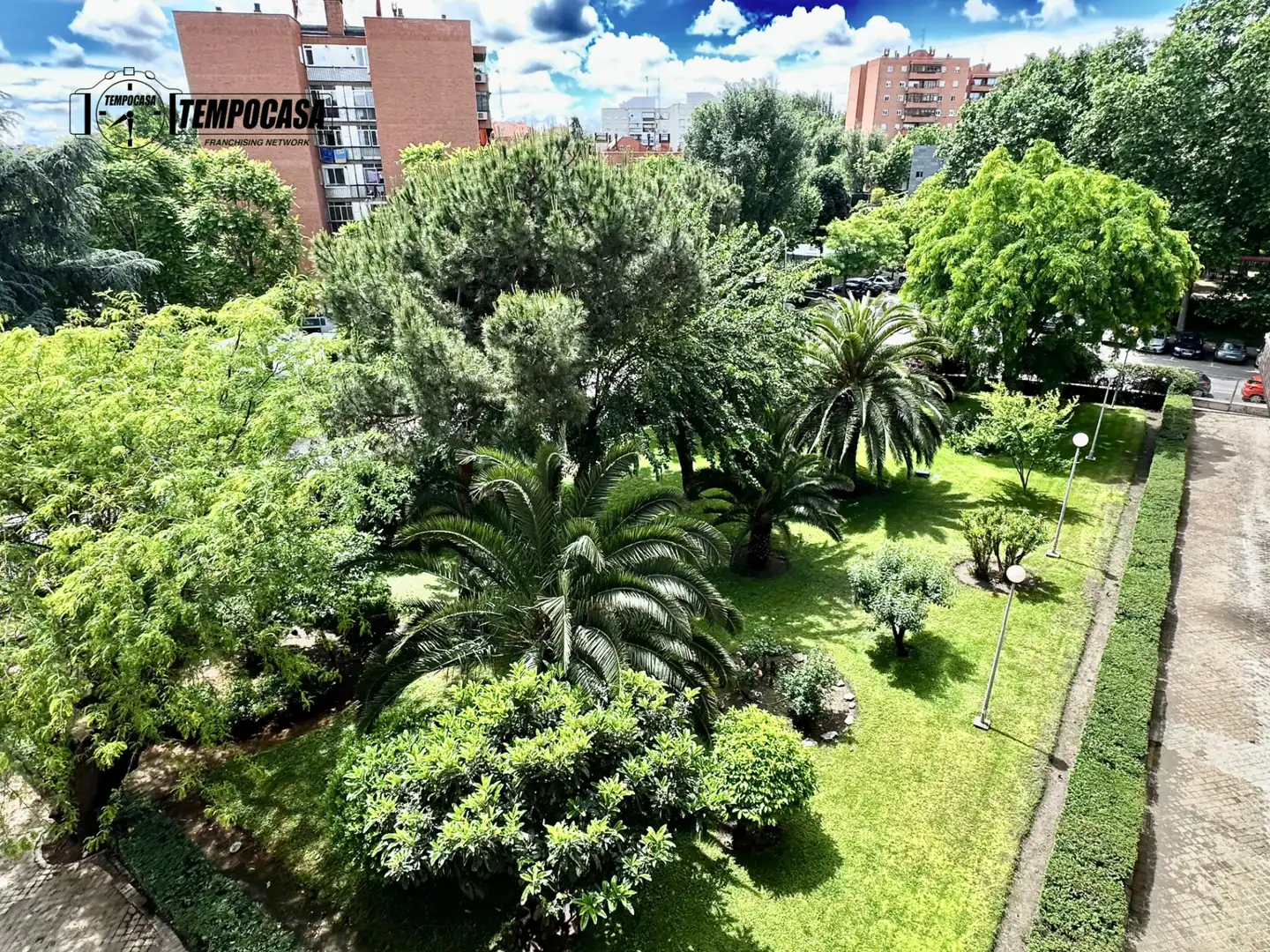 Jardín de Piso en venta en Madrid con Aire acondicionado, Calefacción y Jardín privado