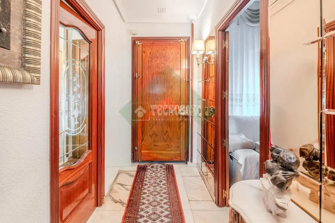 Houses for sale in Madrid  with Air Conditioner and Heating