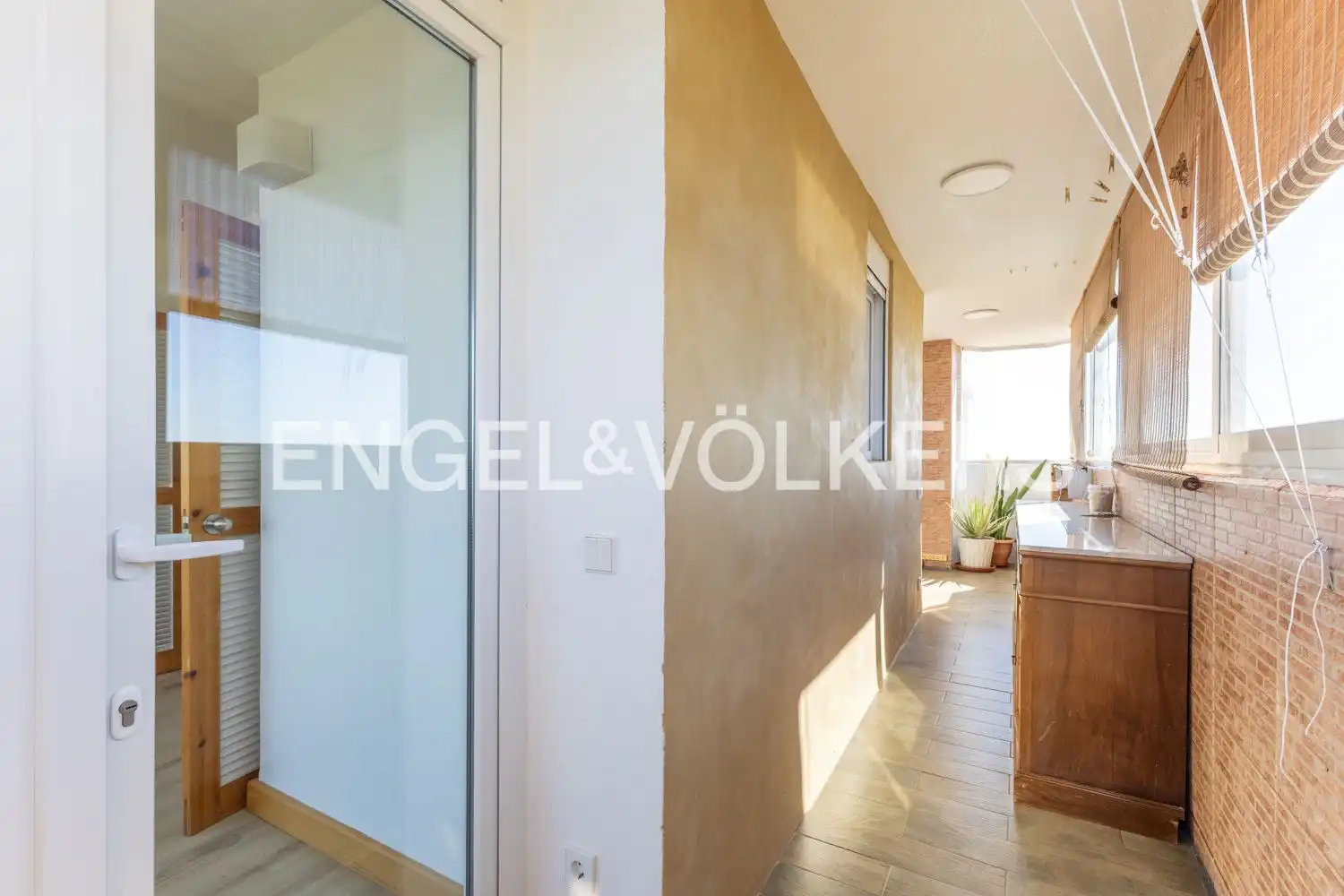Wohnung zum Verkauf in Valencia mit Heizung und Schwimmbad